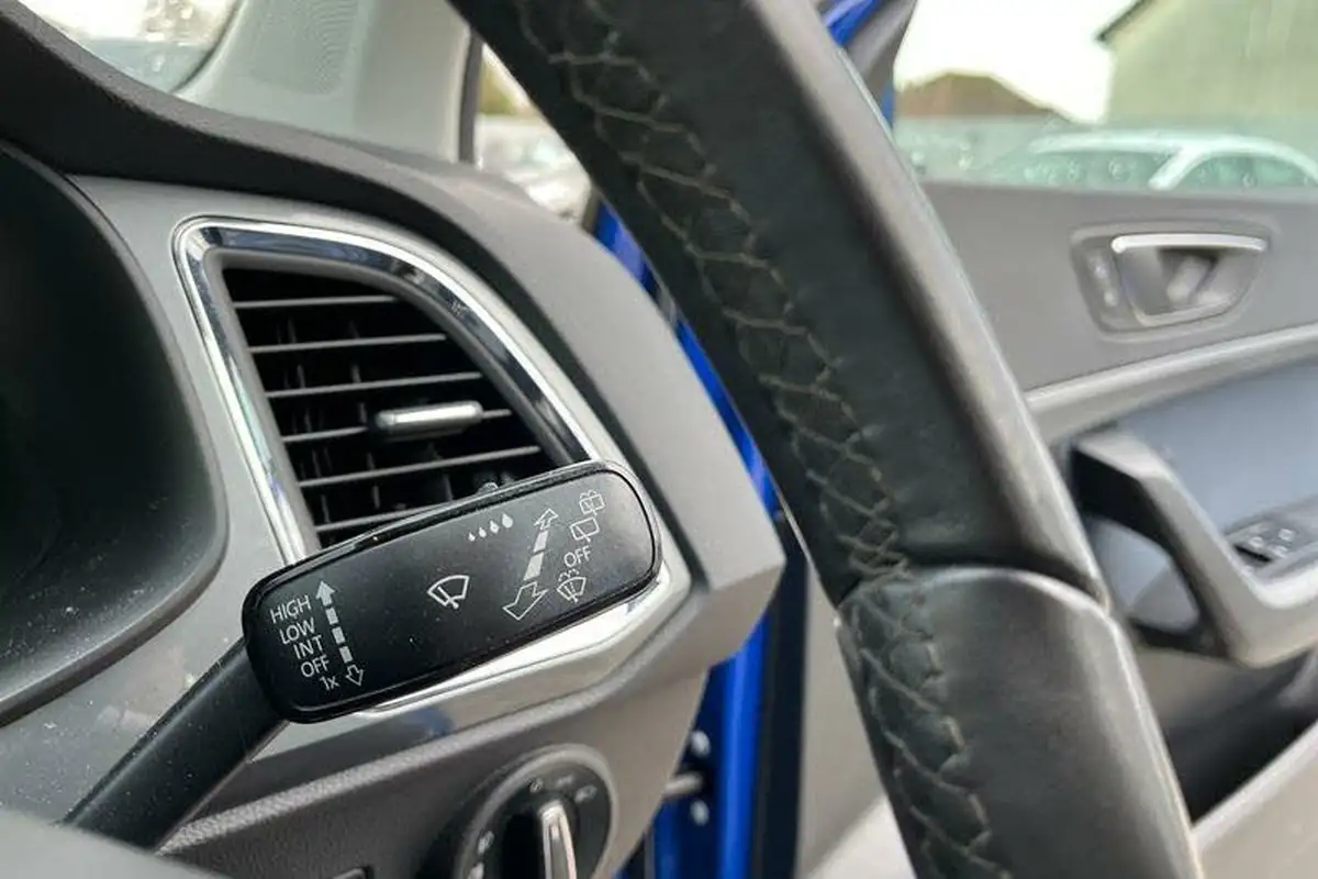 2018-seat-ateca-16tdi-se-technology-ecomotive-big-14