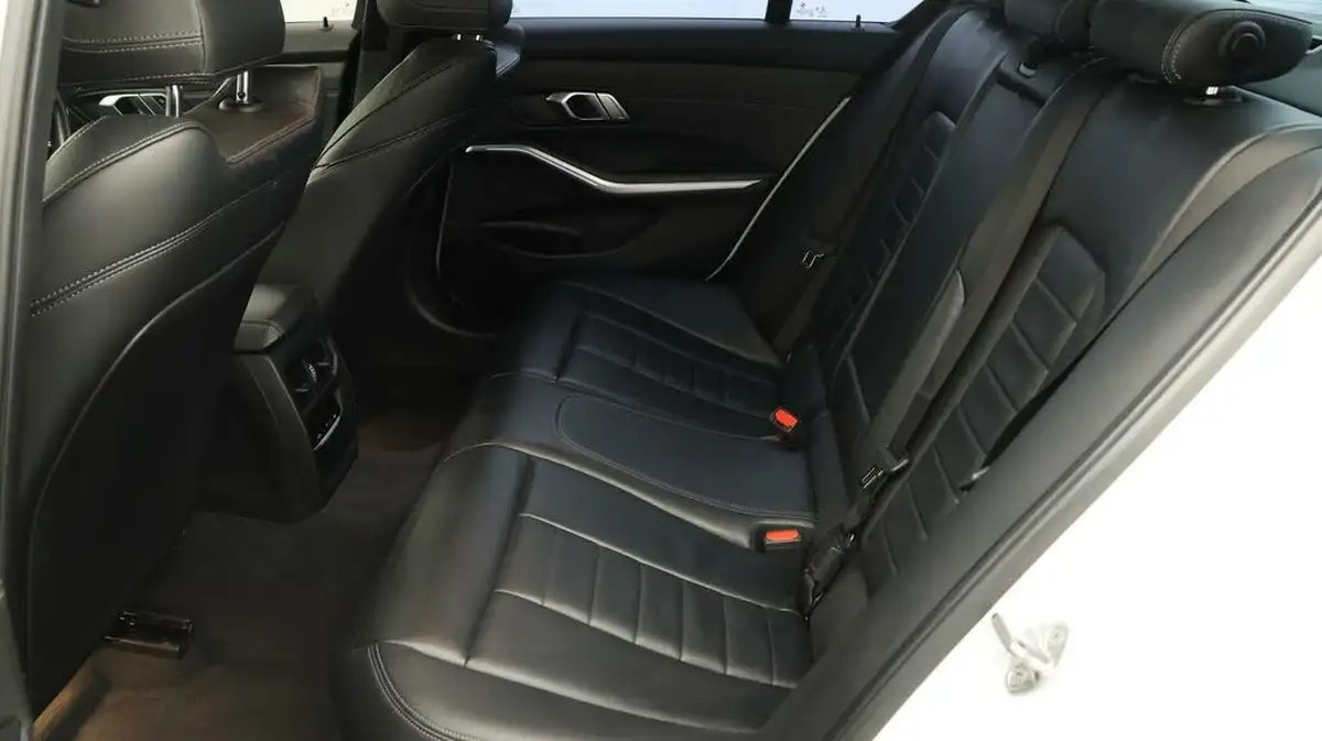 2019-bmw-3-series-20-330i-m-sport-241bhp-saloon-4d-big-16