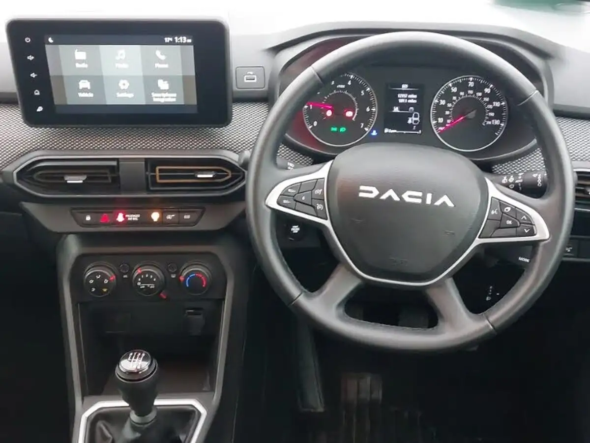 2024-dacia-sandero-stepway-10-tce-expression-90bhp-big-9
