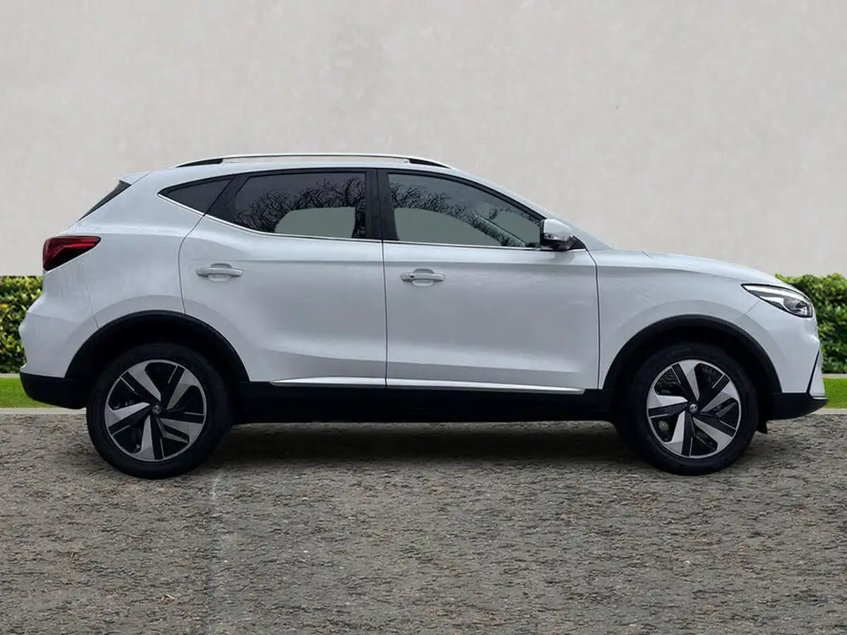 2024-mg-zs-suv-e-trophy-connect-ev-176ps-big-1