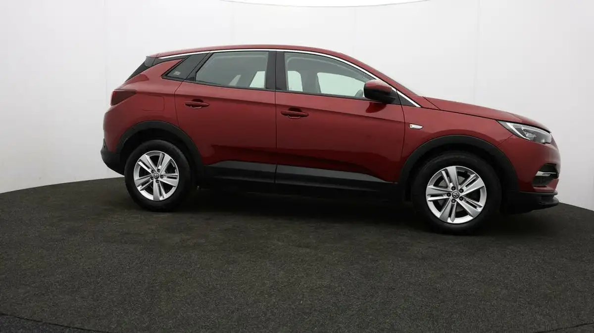 2021-vauxhall-grandland-x-12-business-edition-nav-big-39