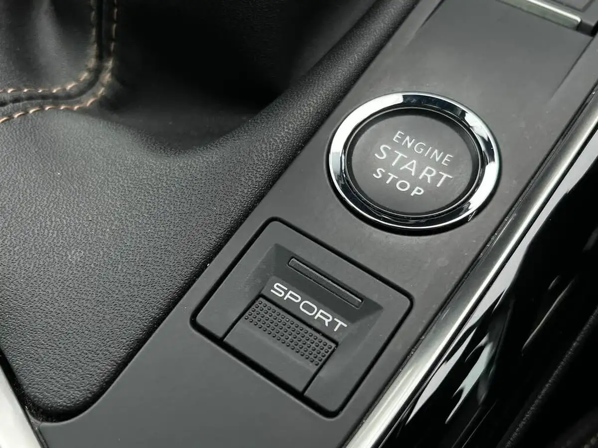 2019-peugeot-3008-suv-12-puretech-gt-line-premium-big-51