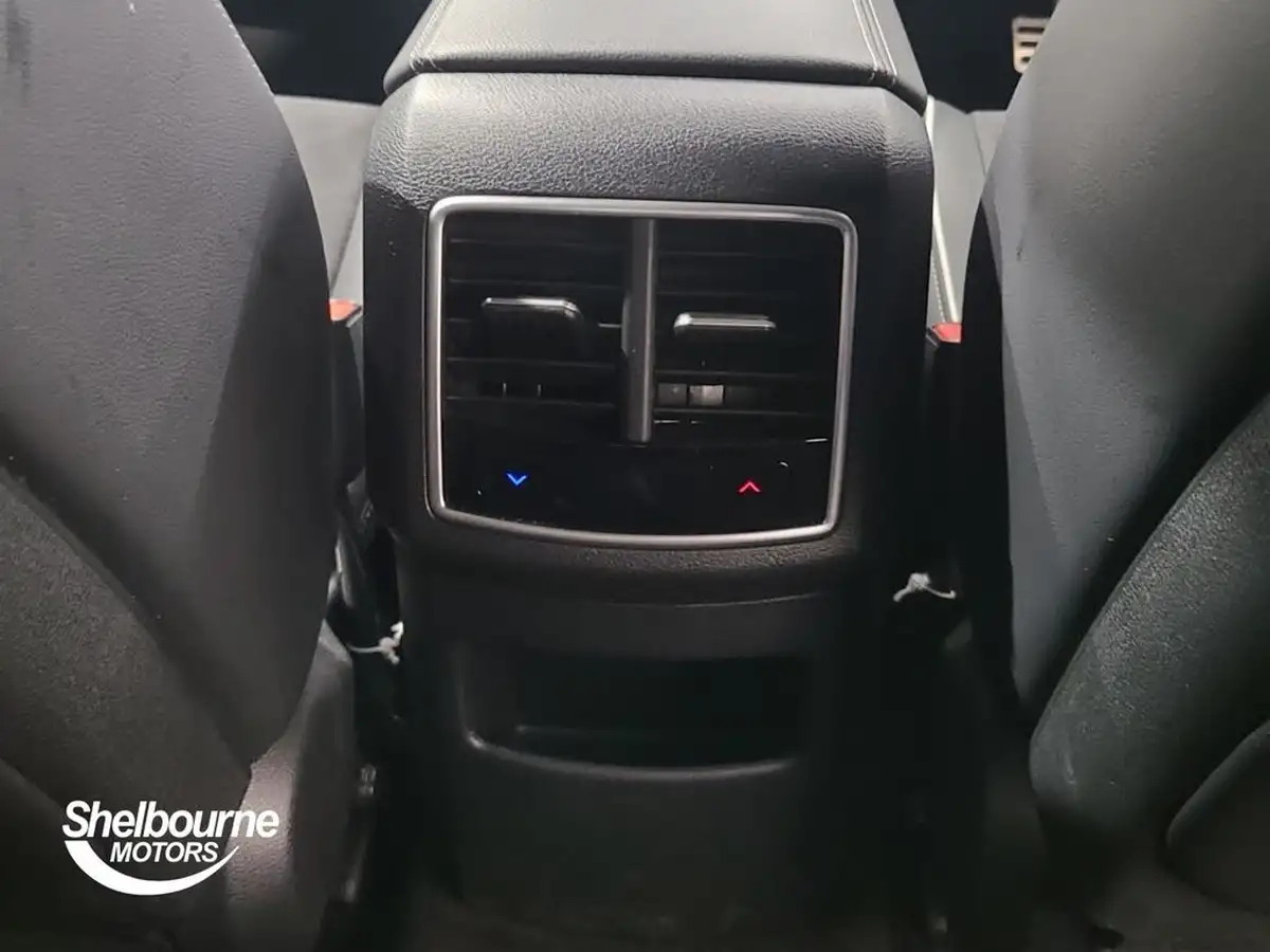 2024-kia-sportage-16-t-gdi-gt-line-226bhp-hev-auto-big-5