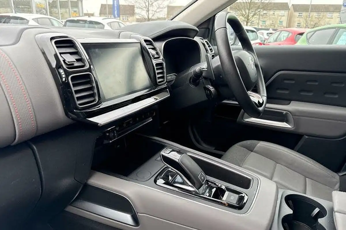 2019-citroen-c5-aircross-15bluehdi-flair-eat8-big-17