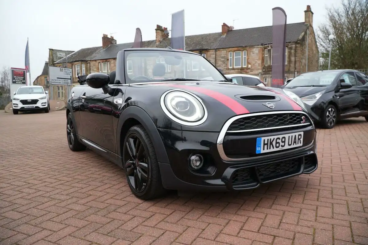 2019-mini-cooper-20-cooper-s-sport-189bhp-convertible-2d-big-2