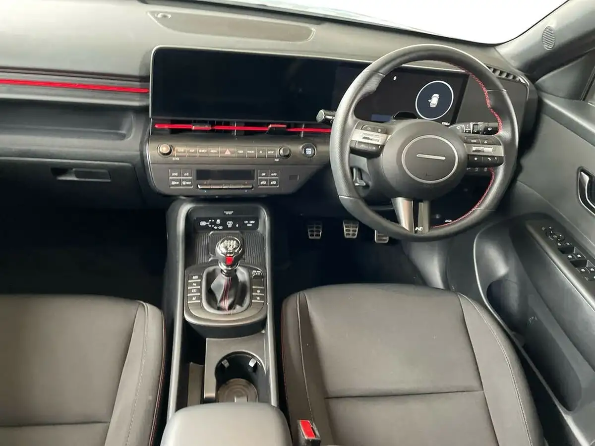 2024-hyundai-kona-10-t-gdi-n-line-120ps-big-12