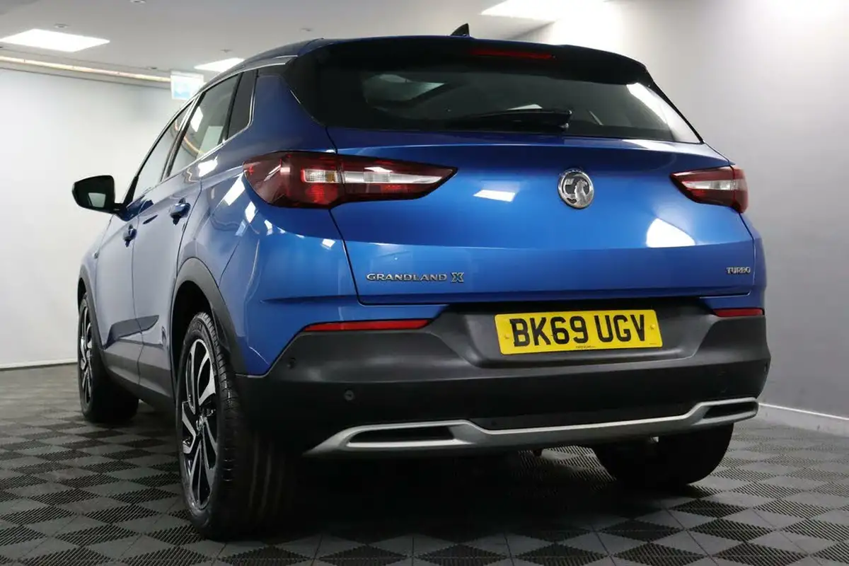 2019-vauxhall-grandland-x-15td-elite-nav-ss-blueinjection-big-24