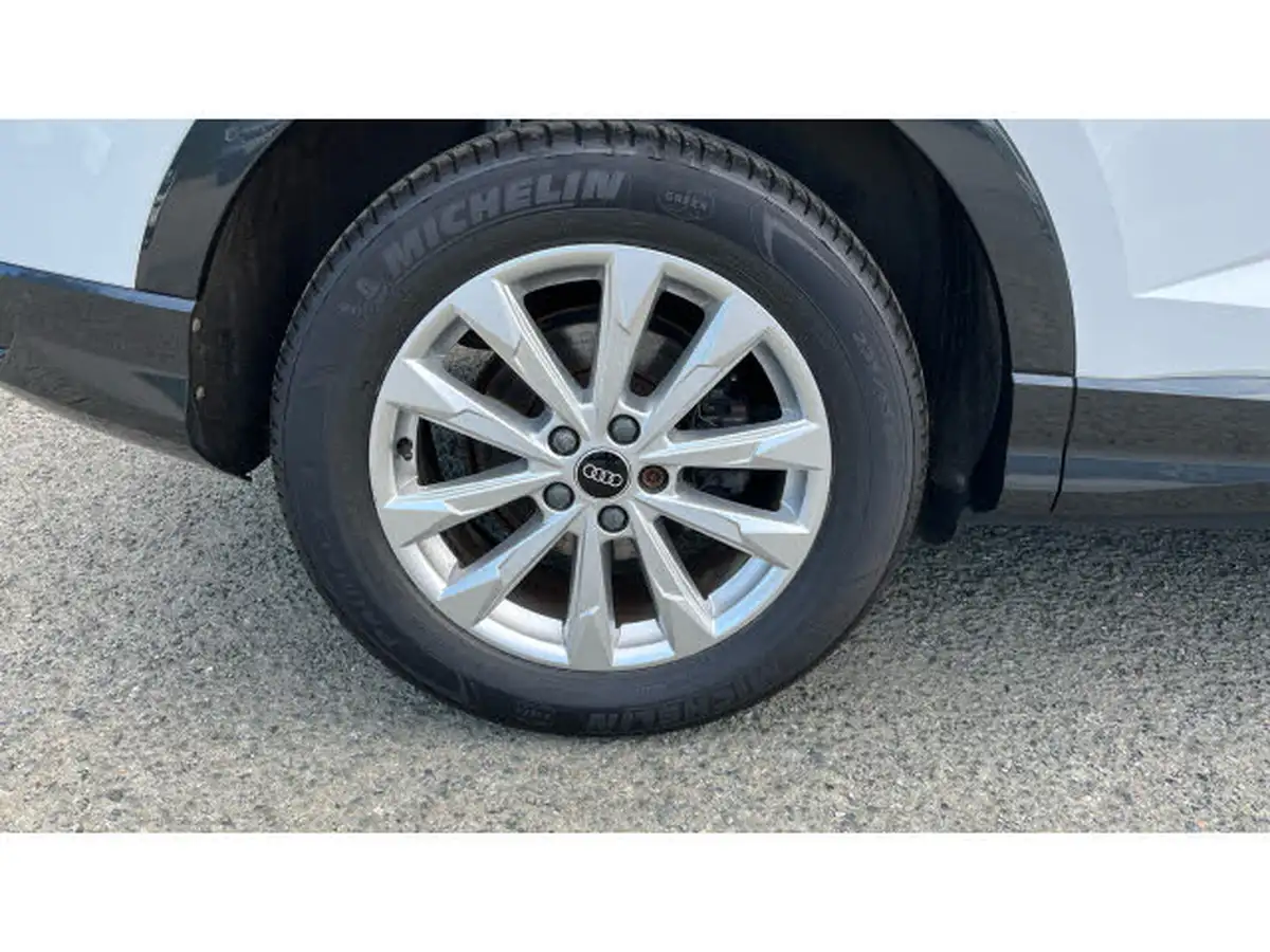 2022-audi-q3-15-35-tfsi-cod-sportback-s-tronic-big-23