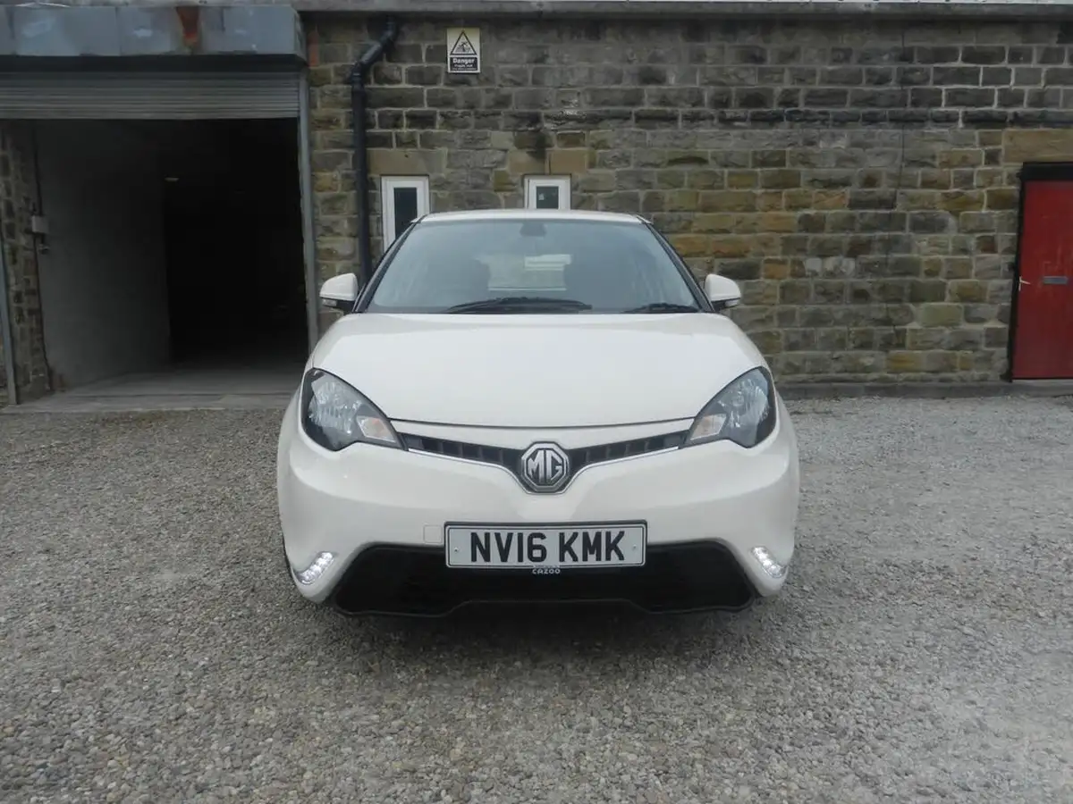 2016-mg-mg3-15-vti-tech-3style-ss-big-5