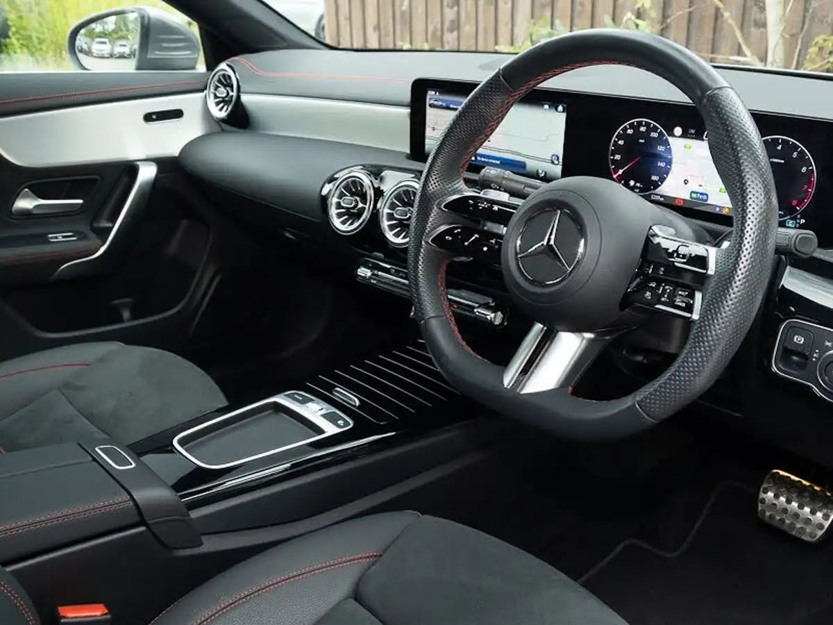 2023-mercedes-benz-cla-13-cla-180-amg-line-executive-coupe-4d-big-9