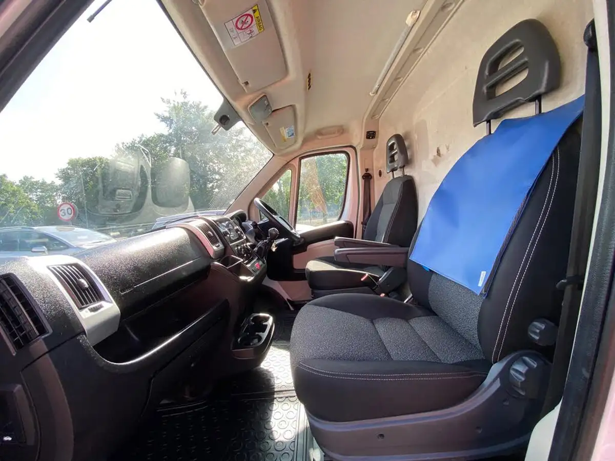 2017-fiat-ducato-20td-35-lh2-panel-big-50