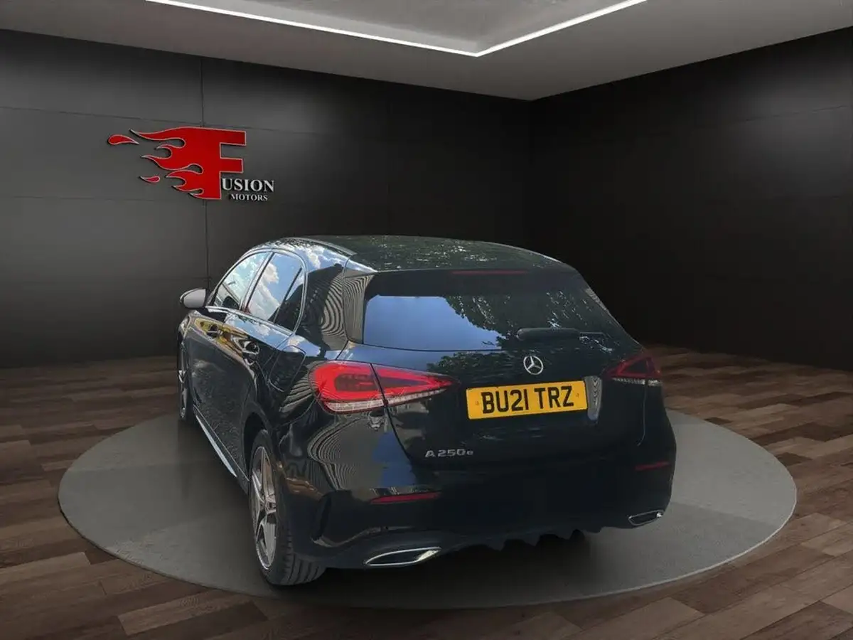 2021-mercedes-benz-a-class-13-a250e-amg-line-hatchback-5d-big-3