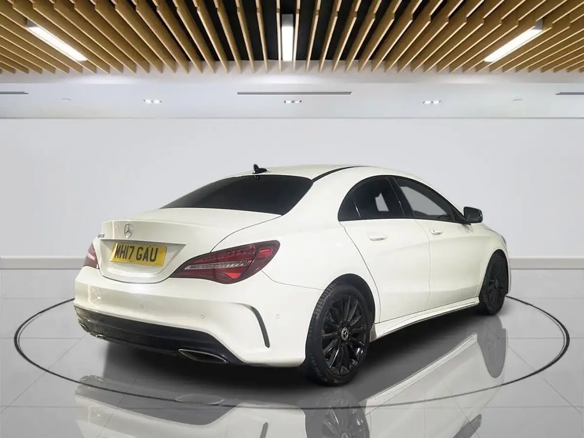2017-mercedes-benz-cla-16-cla-180-amg-line-coupe-4d-big-8