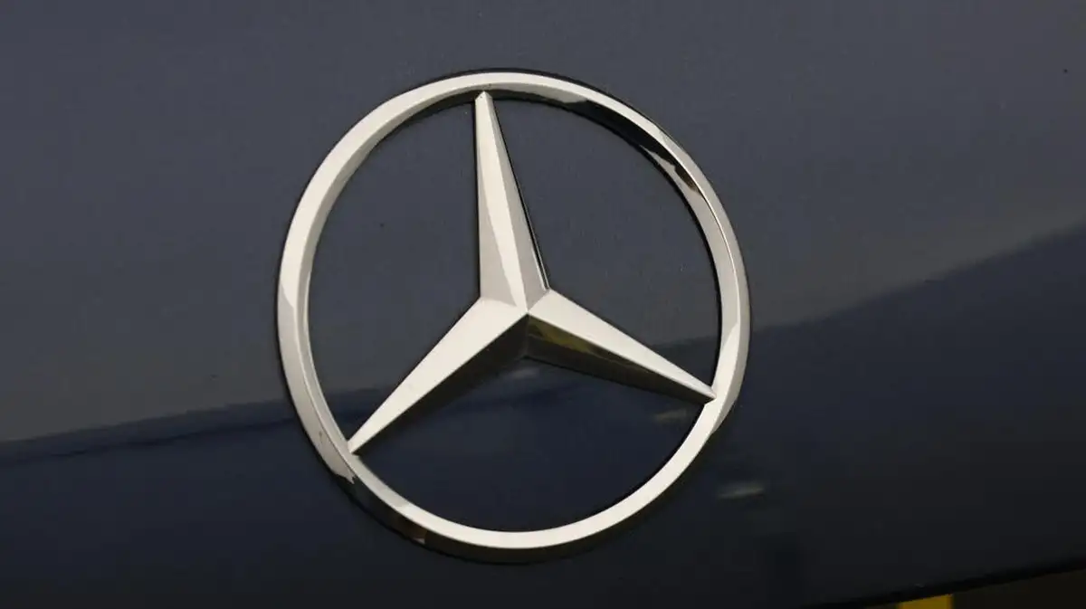 2022-mercedes-benz-a-class-13-a180-amg-line-executive-edition-hatchback-5d-7g-dct-big-20