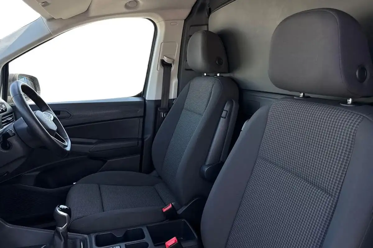 2024-volkswagen-caddy-20tdi-c20-cargo-commerce-plus-102pseu6d-big-15