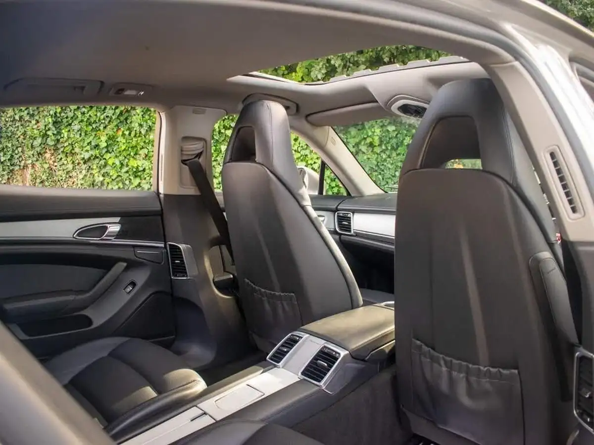 2010-porsche-panamera-36-4-big-35