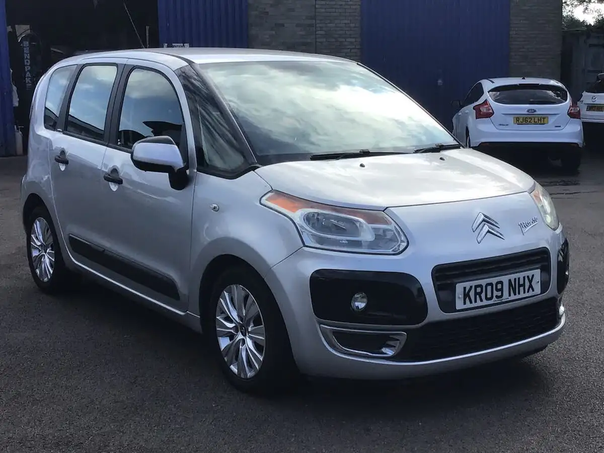 2009-citroen-c3-picasso-16hdi-vtr-big-0