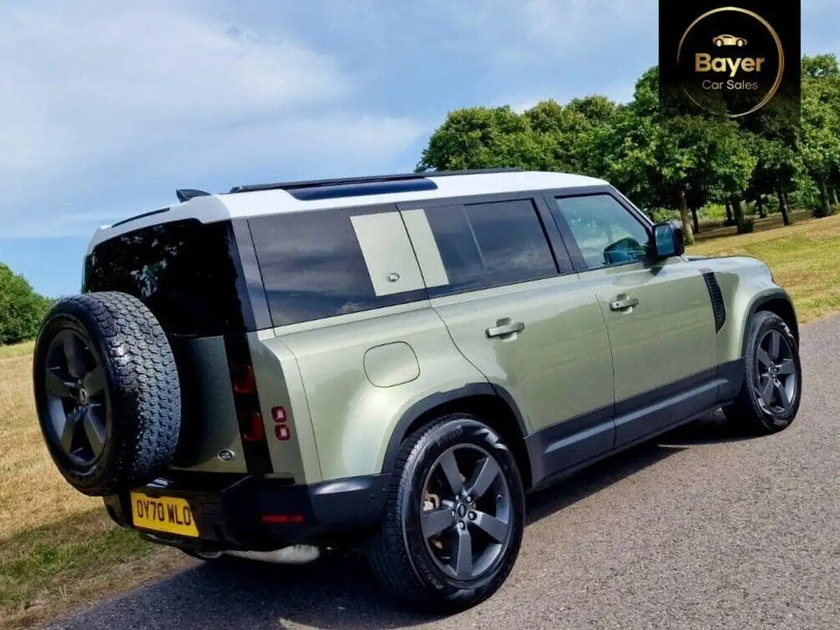 2020-land-rover-110-defender-20-d240-hse-110-big-23