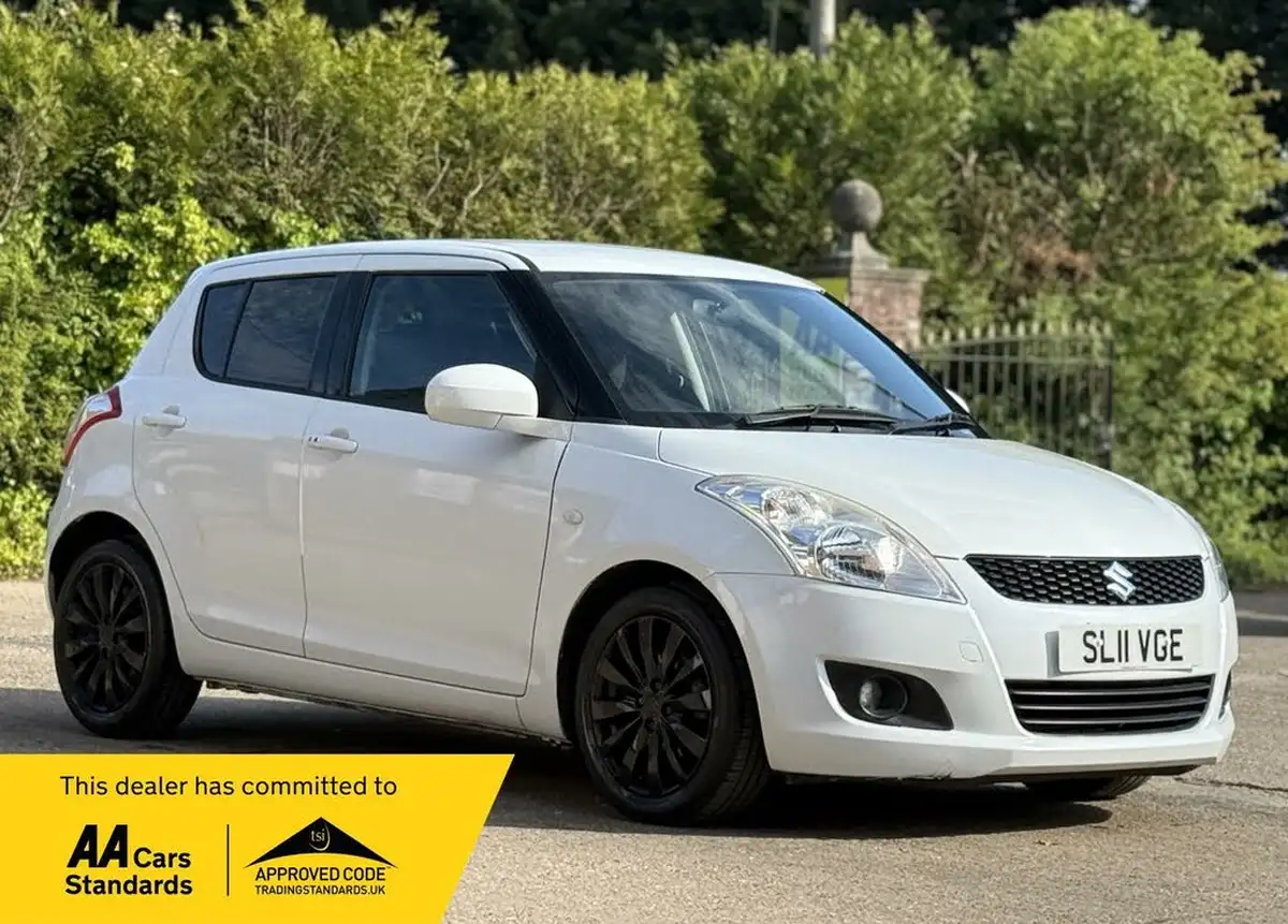 2011-suzuki-swift-12-sz4-5d-auto-big-0