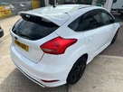 2015-ford-focus-15tdci-titanium-hatchback-small-12