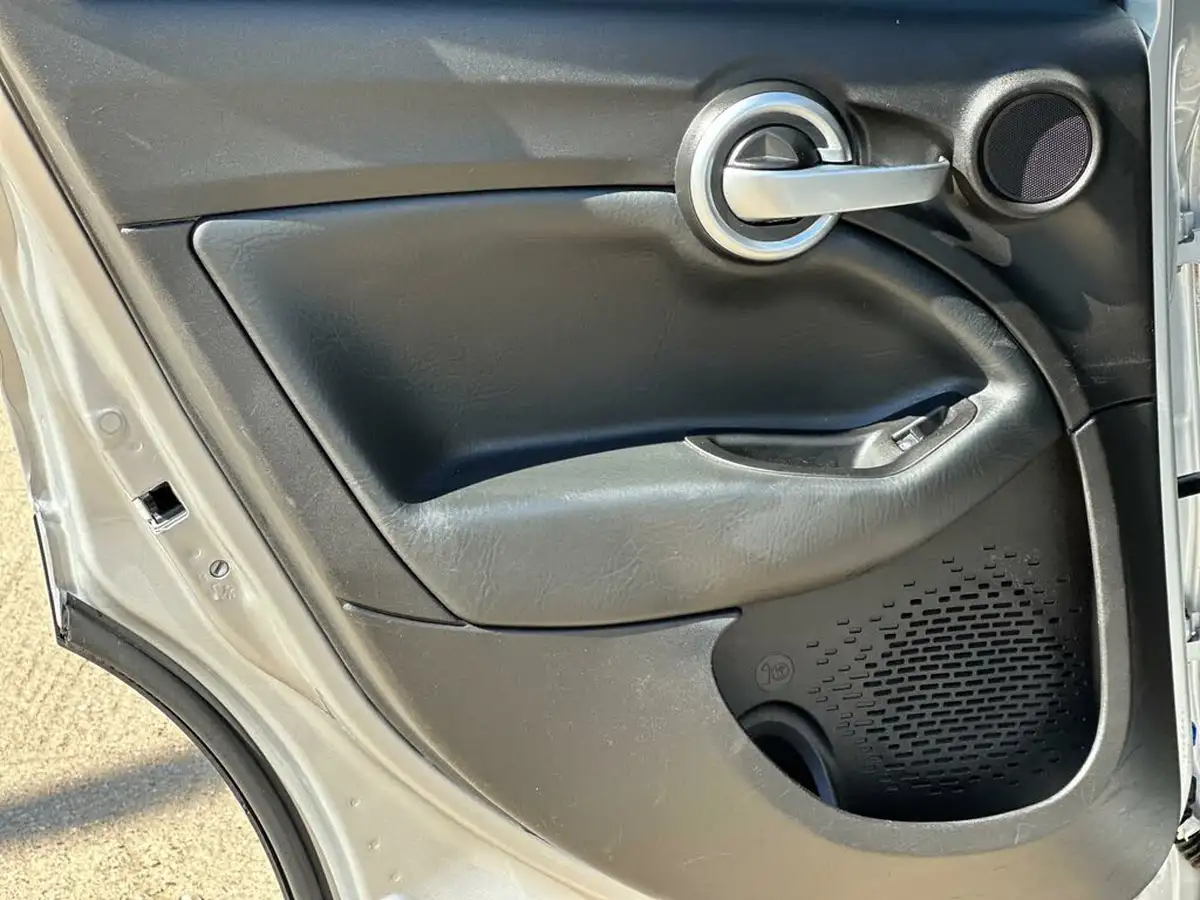 2015-fiat-500x-16multijet-ii-cross-plus-big-36
