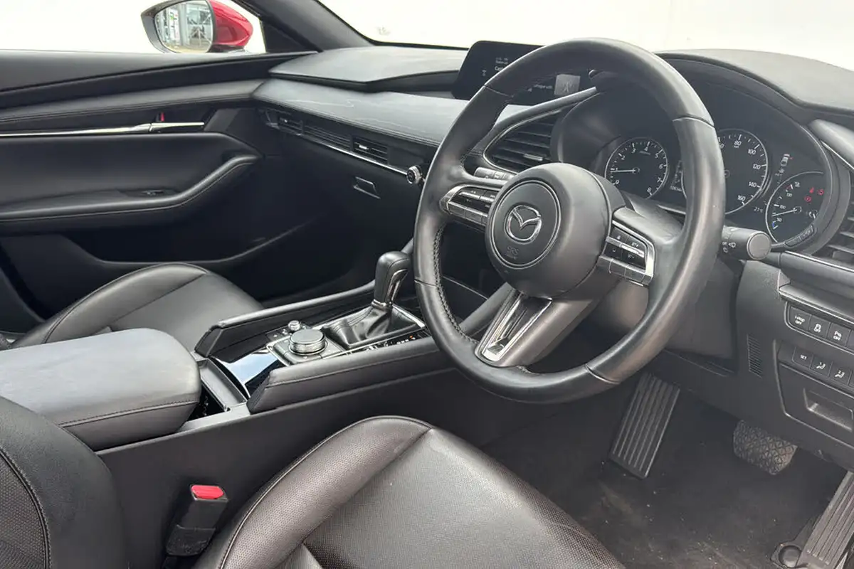 2022-mazda-mazda3-20-gt-sport-edition-186ps-hatchback-5d-auto-big-9