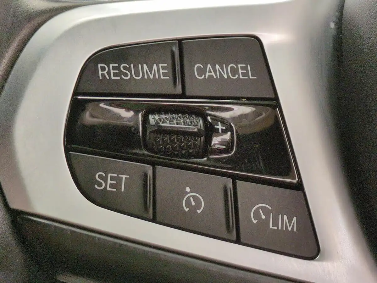 2021-bmw-3-series-big-24