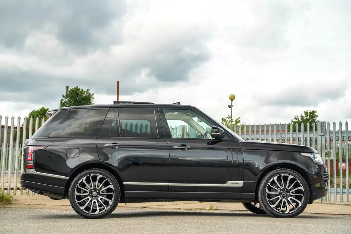 2014-land-rover-range-rover-30-sd-v6-autobiography-30-sd-ss-big-15