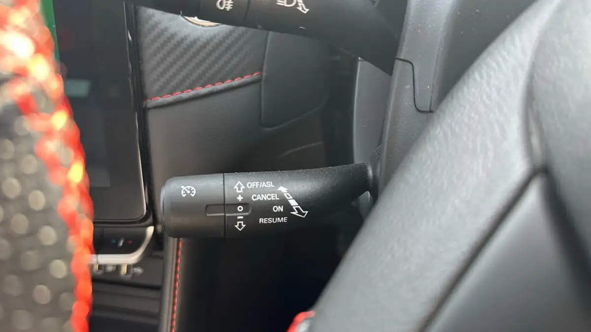 2023-mg-zs-suv-10t-gdi-exclusive-big-20