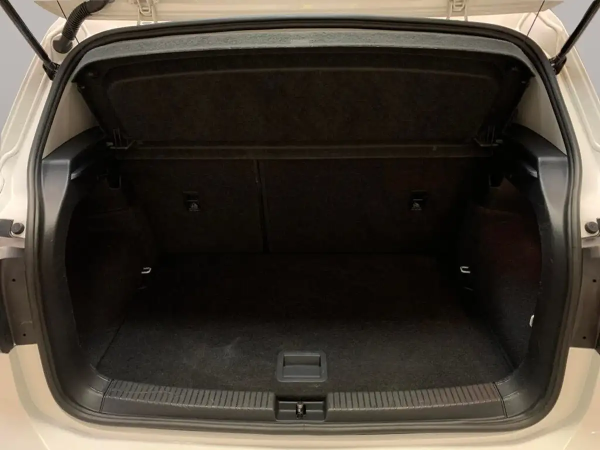2021-volkswagen-t-cross-10-tsi-se-110ps-big-33