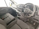 2022-renault-trafic-20dci-ll30-130-business-panel-small-2