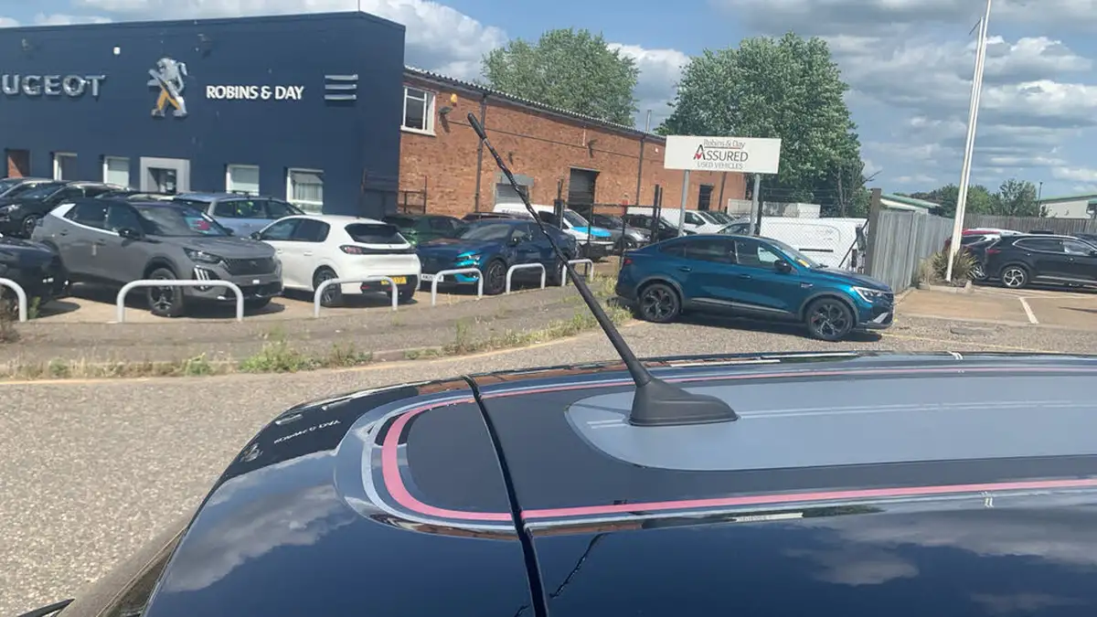 2022-citroen-c3-12-puretech-c-series-big-47