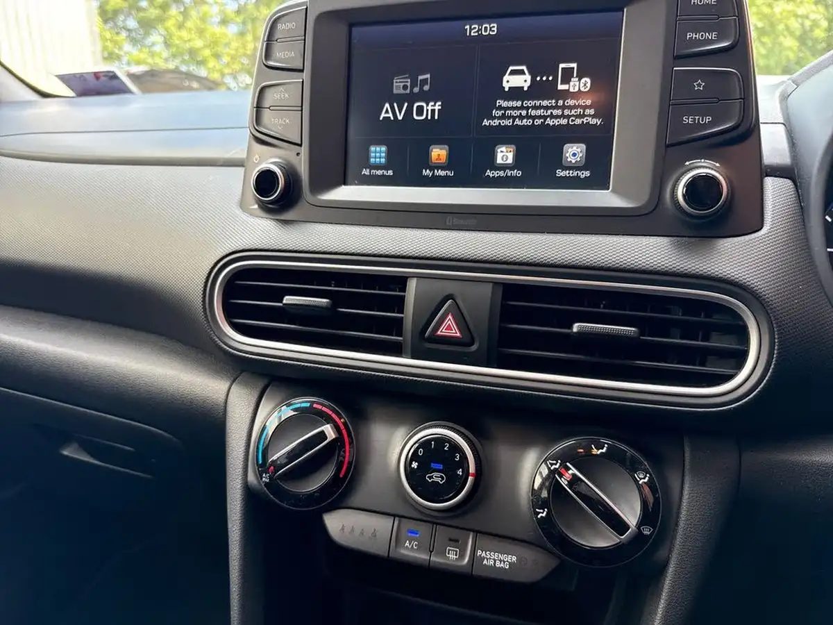 2019-hyundai-kona-10-t-gdi-play-big-17