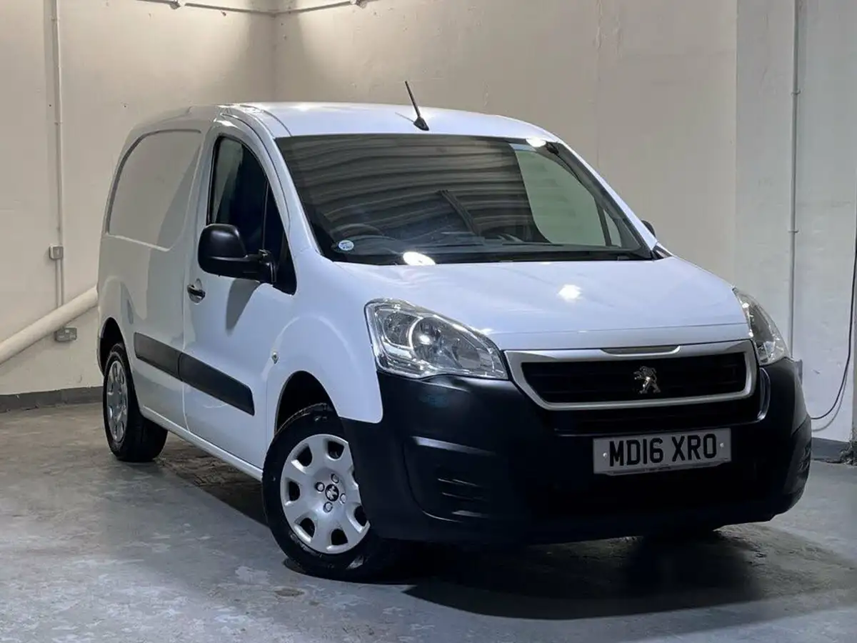 2016-peugeot-partner-16bluehdi-professional-l1-100eu6-854-big-0