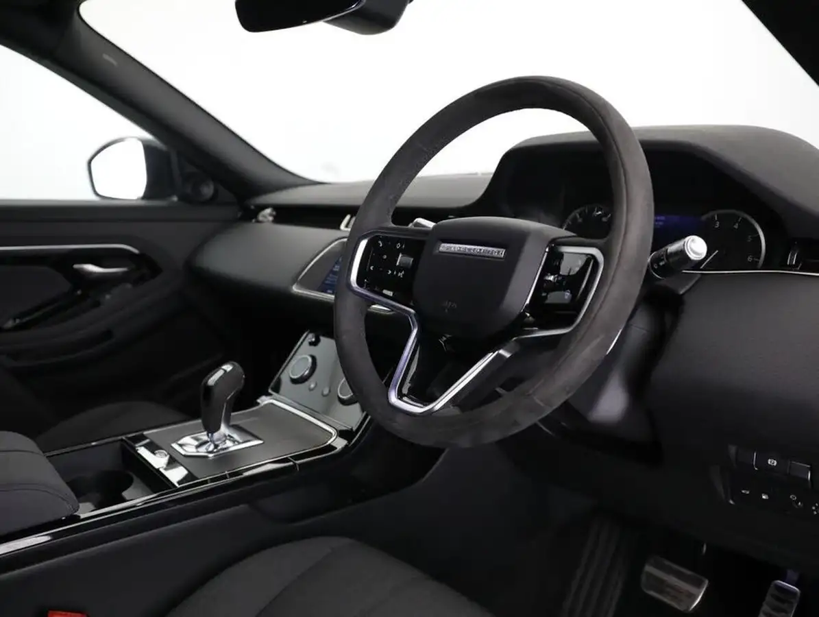 2022-land-rover-range-rover-evoque-15-p300e-r-dynamic-s-big-32