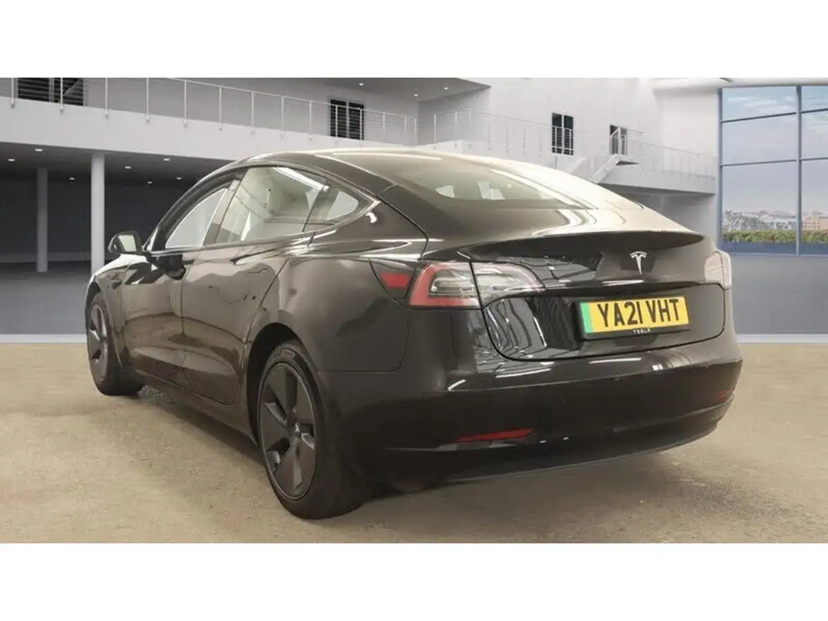 2021-tesla-model-3-e-standard-plus-big-8