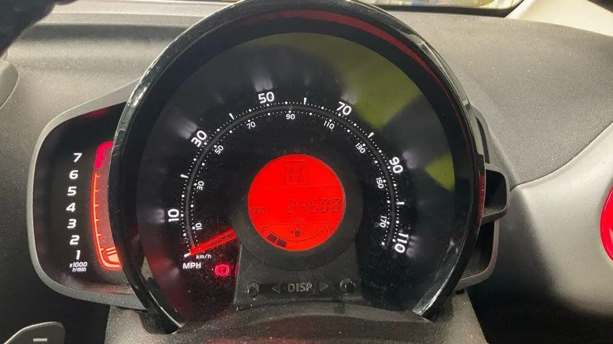 2019-toyota-aygo-10-vvt-i-x-trend-x-shift-big-8