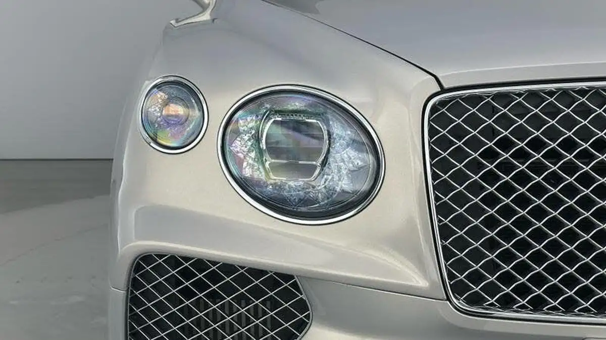 2020-bentley-bentayga-30-hybrid-big-19