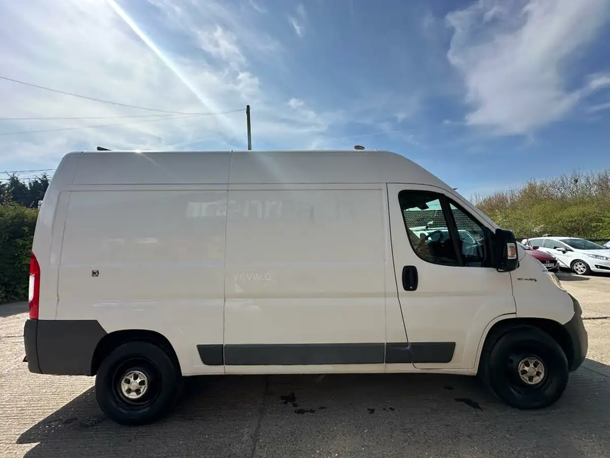 2016-fiat-ducato-20td-35-lh2-panel-big-9