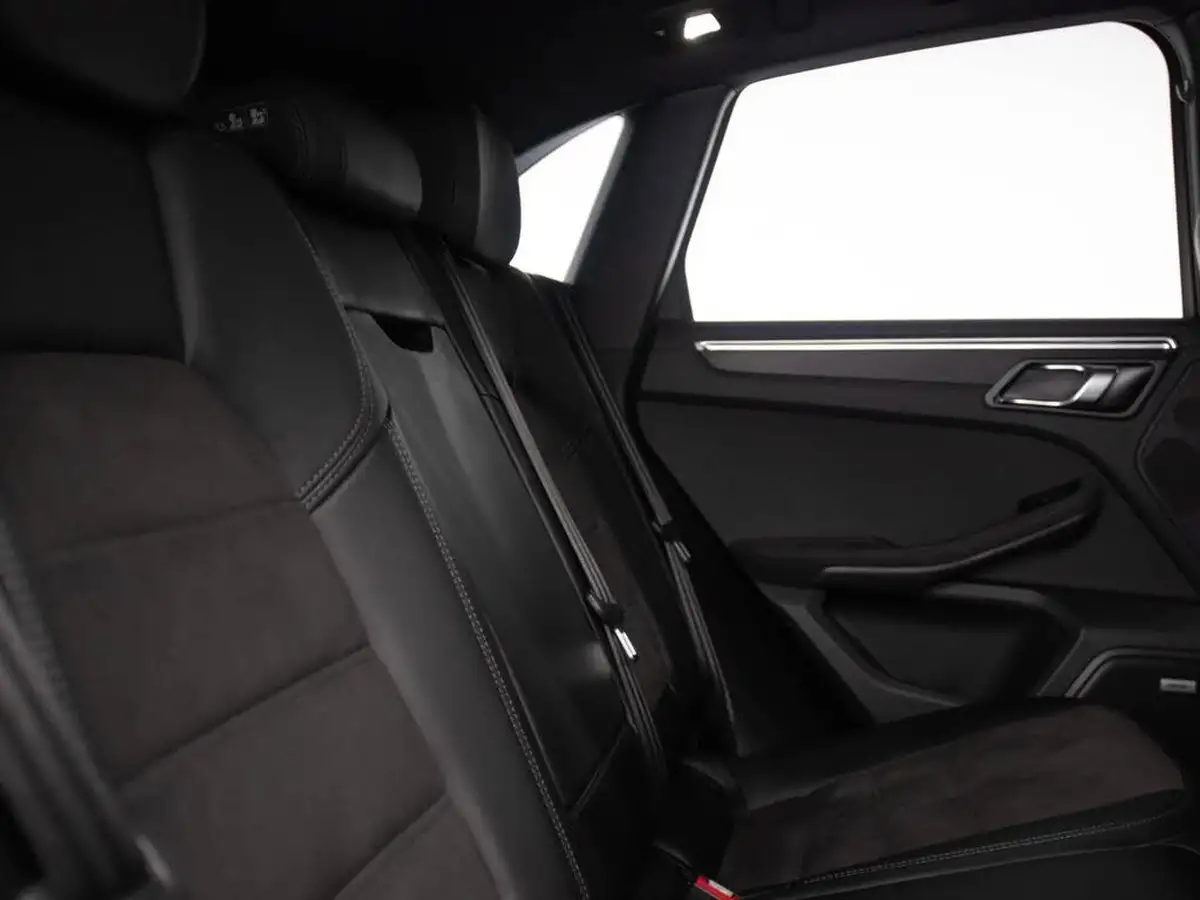 2023-porsche-macan-29-v6-gts-big-31