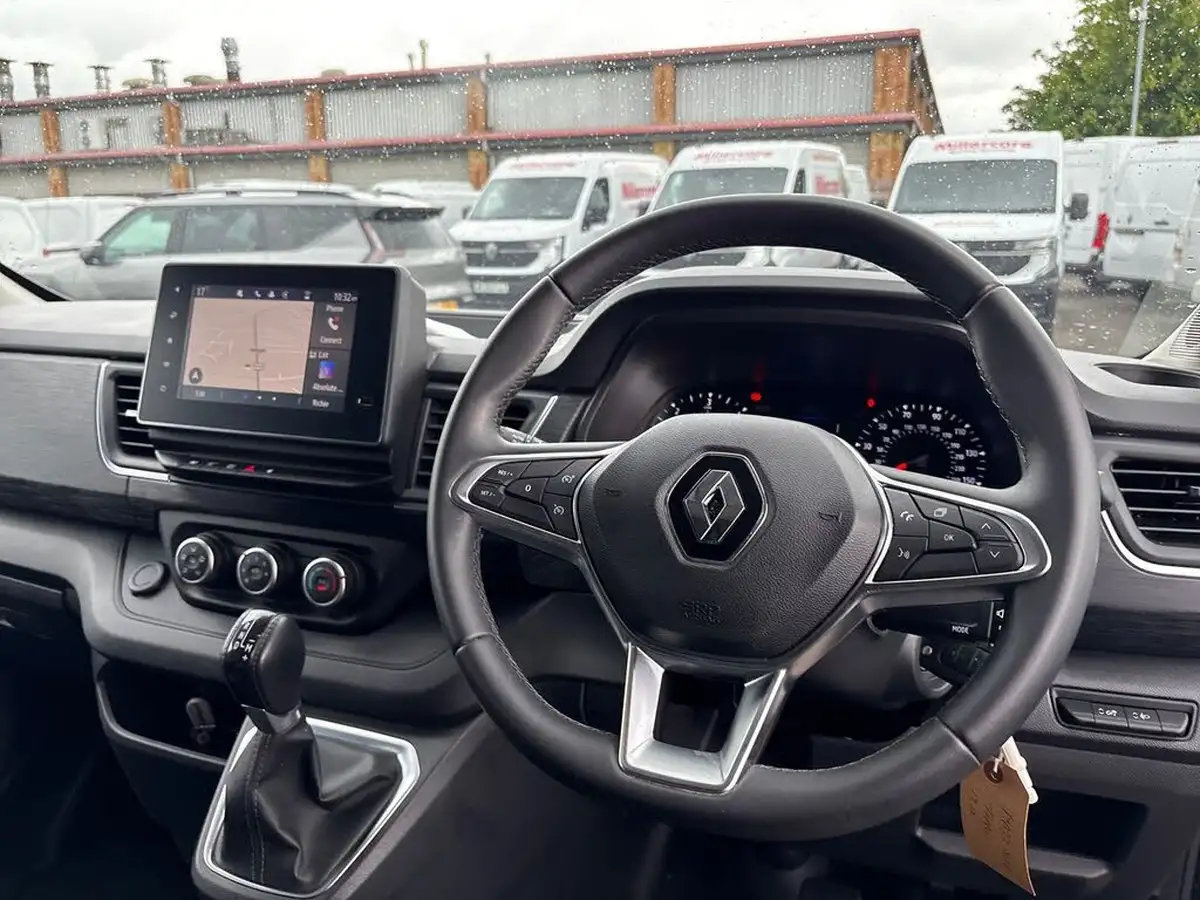 2023-renault-trafic-20dci-sl28-170-sport-edc-auto-big-19