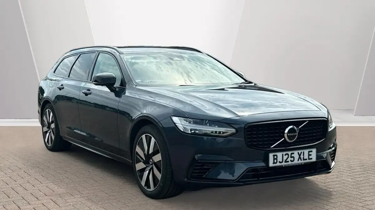 2025-volvo-v90-20-t6-plus-345bhp-dark-big-0