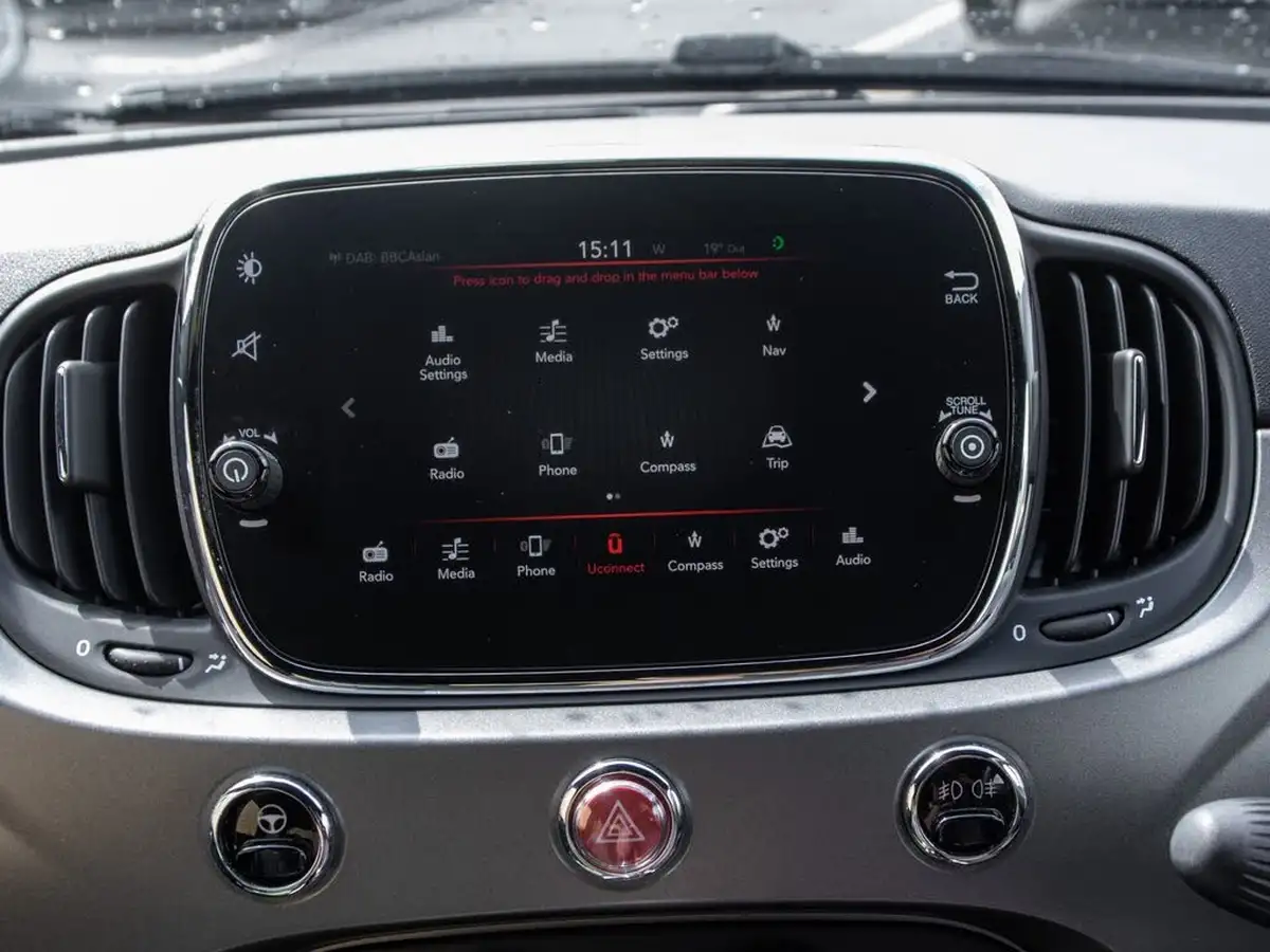2017-fiat-500-12-s-big-24
