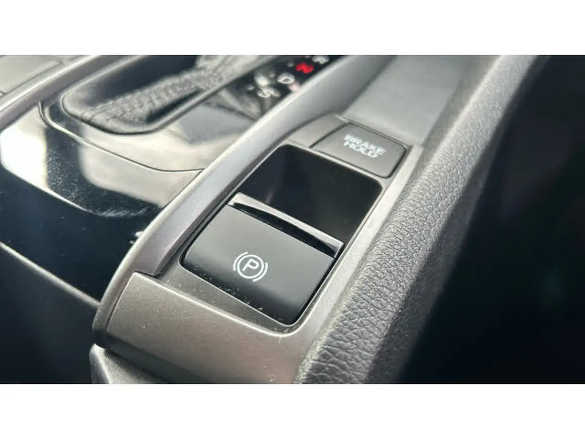 2021-honda-civic-10-vtec-turbo-sr-hatchback-5d-cvt-big-26