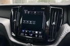 2021-volvo-xc60-20-b5-r-design-small-40