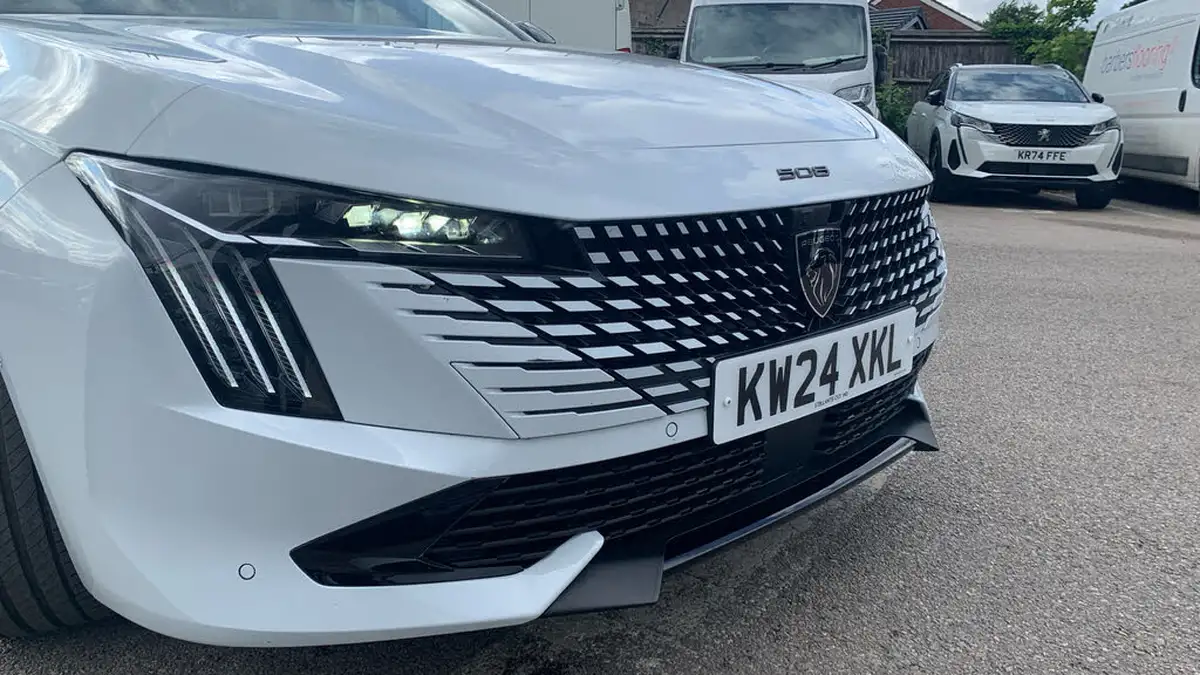 2024-peugeot-508-12-puretech-gt-130ps-big-29