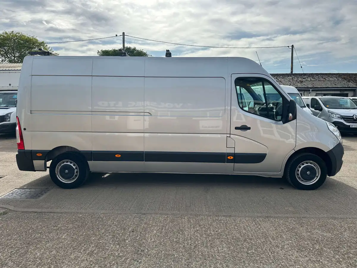 2019-vauxhall-movano-23cdti-l3h2-f3500-130pseu6-biturbo-l3h2-panel-van-big-13