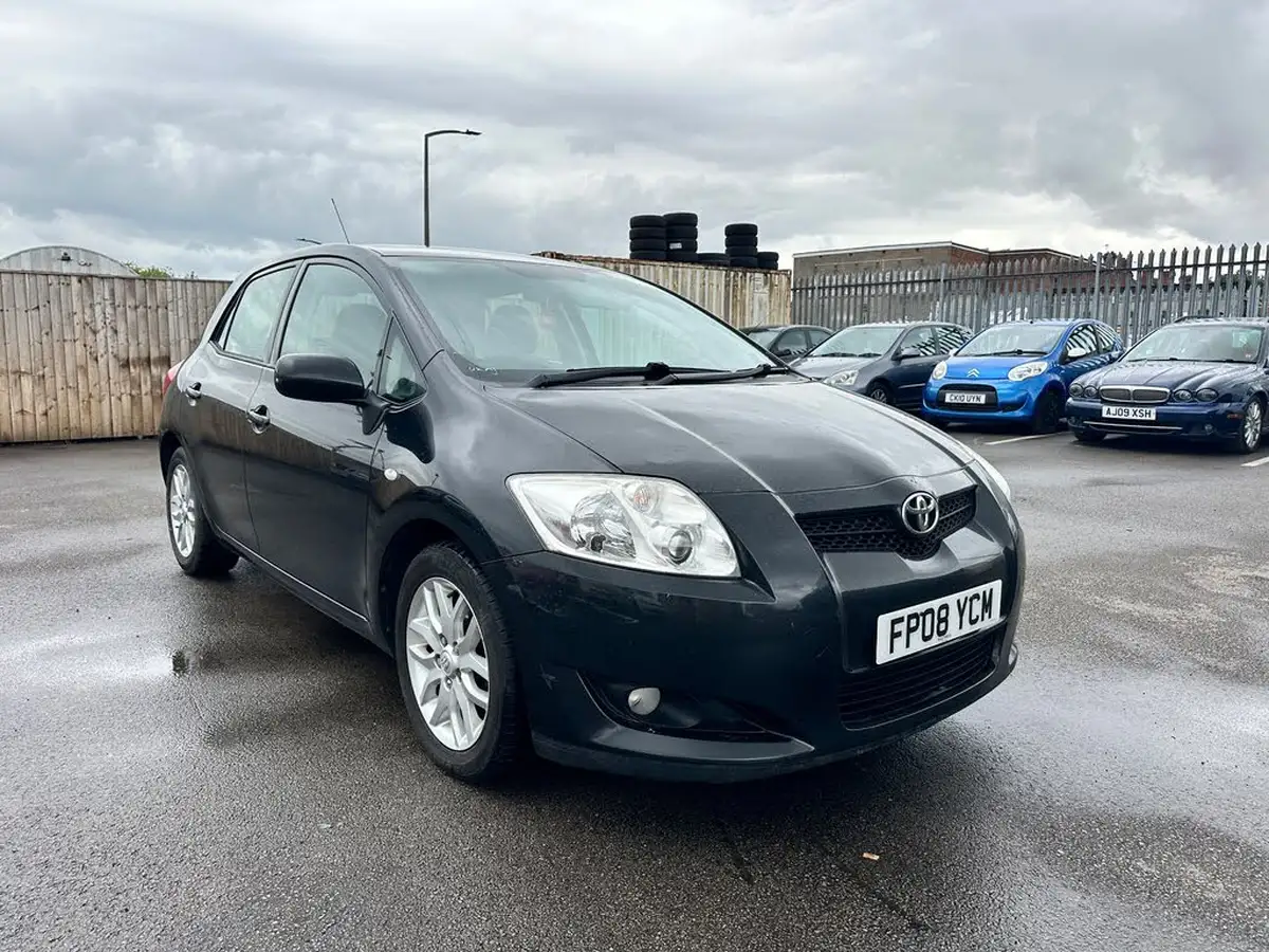 2008-toyota-auris-16-t3-5d-big-0