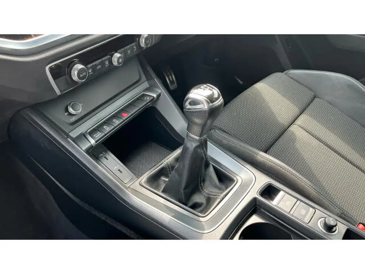 2021-audi-q3-15-35-tfsi-s-line-cod-station-wagon-big-12