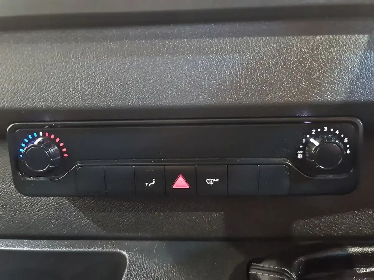 2021-mercedes-benz-sprinter-20cdi-315-l3h1-progressive-150pseu6dt-crewcab-big-9